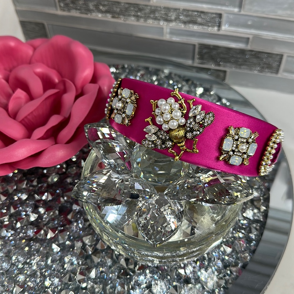 Stunning bee pearl headband!!! A Million dollar look! - Picture 3 of 4